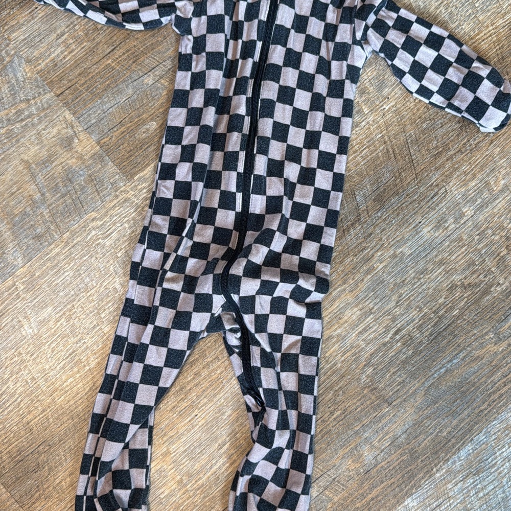 Checkered bamboo pajamas